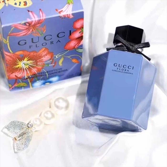 Thiết kế Chai nước hoa Flora Gorgeous Gardenia tinh tế, đẳng cấp